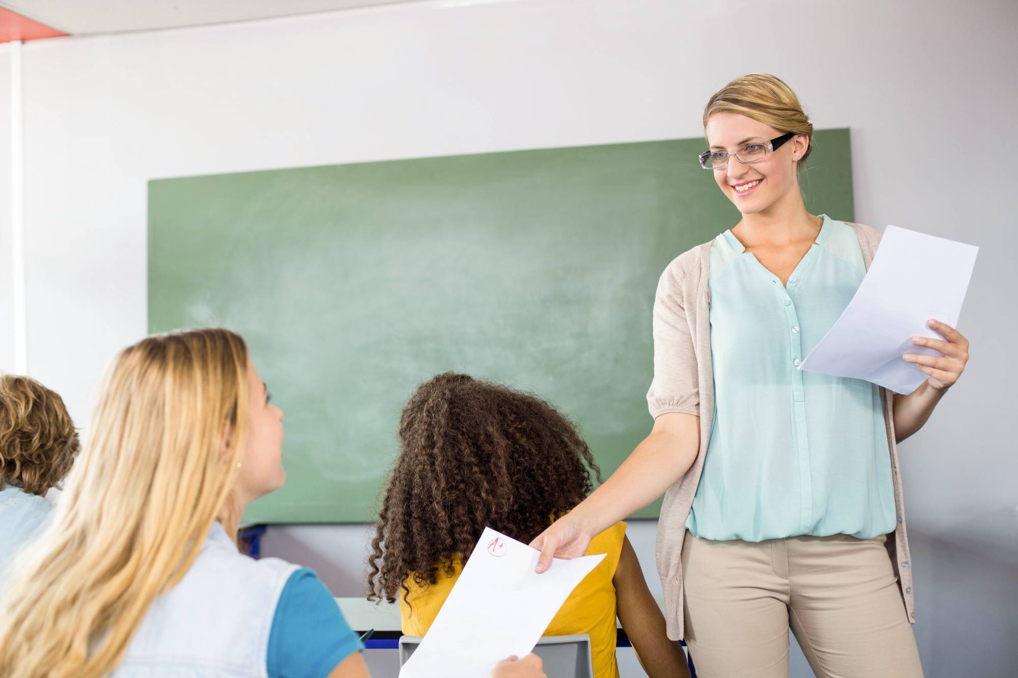Kto to jest nauczycielem dyplomowanym i czym wyróżnia się wśród pedagogów?