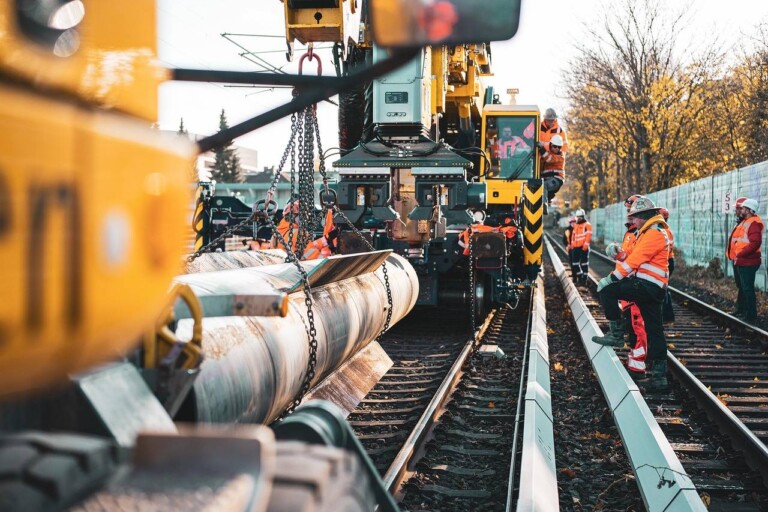 Co to jest system hybrydowy i jak działa w praktyce?
